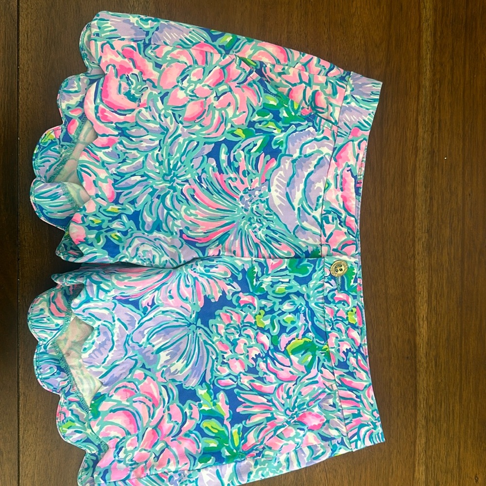 Lilly Pulitzer size 6 Shorts